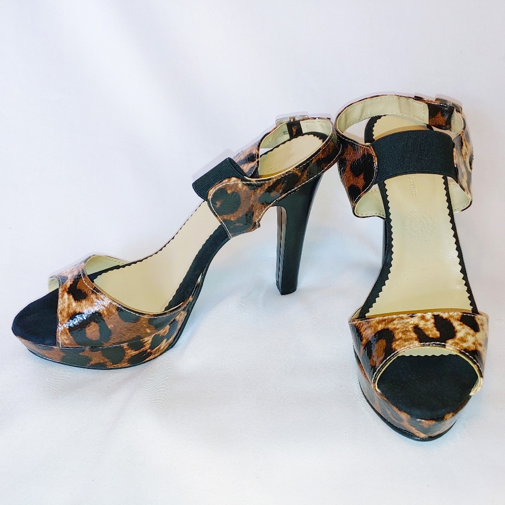 Vittorio D' Firenze Animal Print Slip-On Pumps